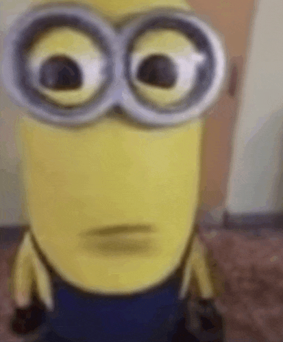 Side Eye Minyon Cringe Meme