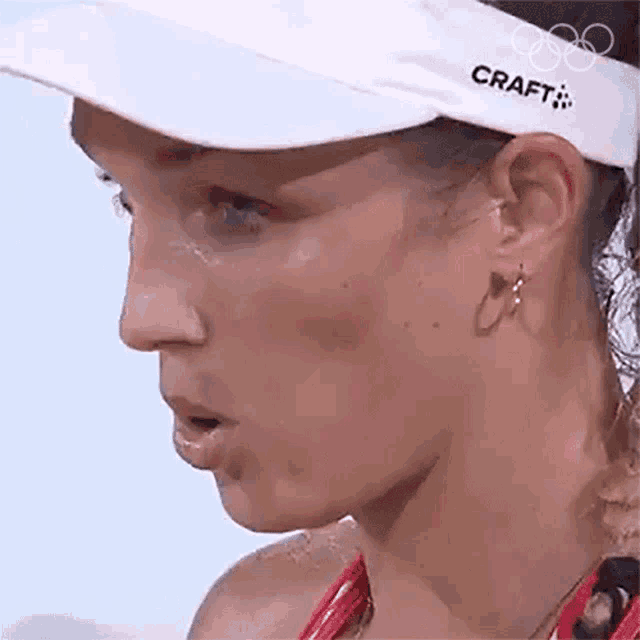 Sigh Anouk Verge Depre GIF