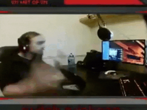 Skean Gamer GIF