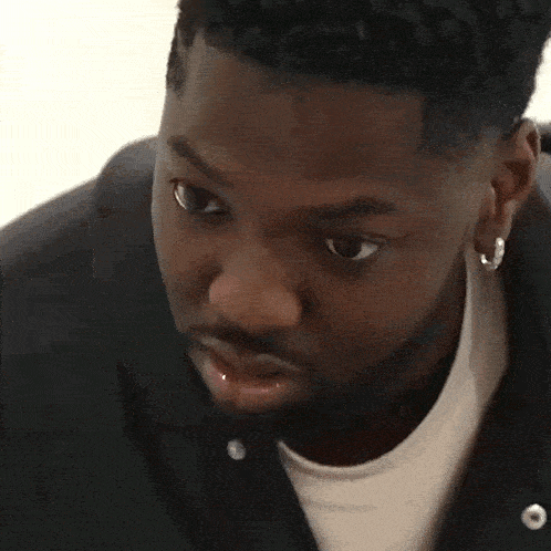 Stunned Rdcworld1 GIF