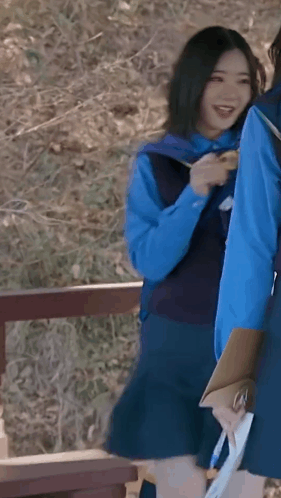 Triples Yooyeon GIF