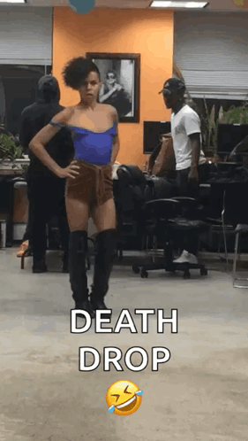 Vouging Vogue GIF