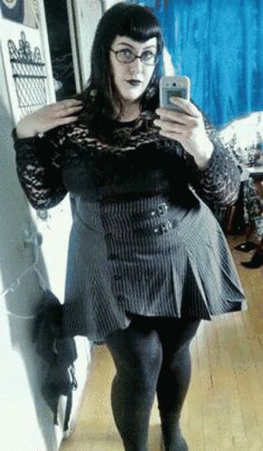 W GIF