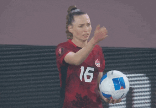 Wosogifs Gabrielle Carle GIF