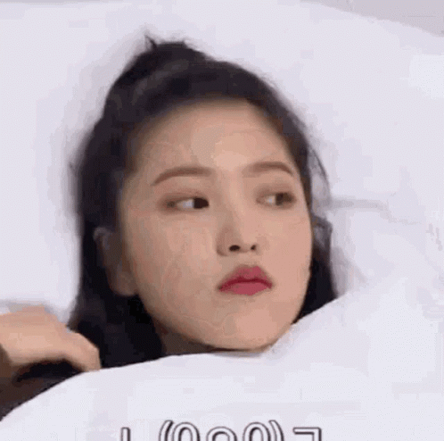 Yeri Red GIF