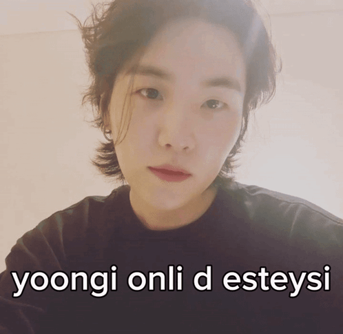 Yoongi GIF