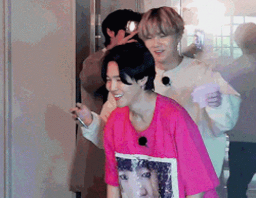 Yoonmin GIF