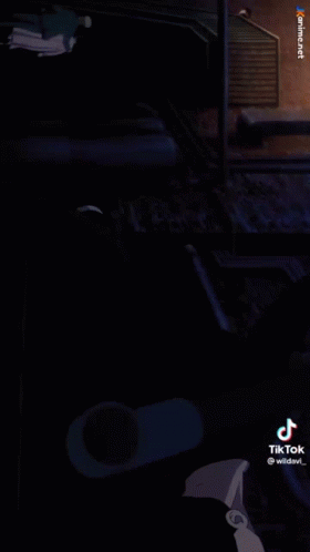 Yor Forger GIF