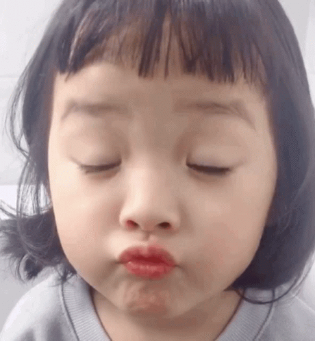Yuli Baby GIF