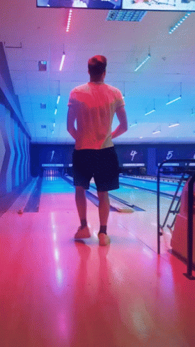 Yungtohg Wiggle GIF