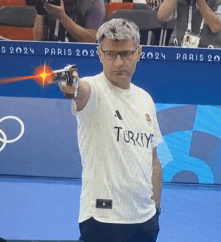 Yusuf Dikec Paris Meme