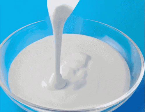 ヨーグルト　ランチ　スナック　乳製品 GIF