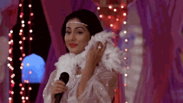 Akshara Singh Actress GIF