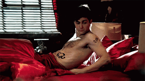 Alec Lightwood Matthew Daddario GIF