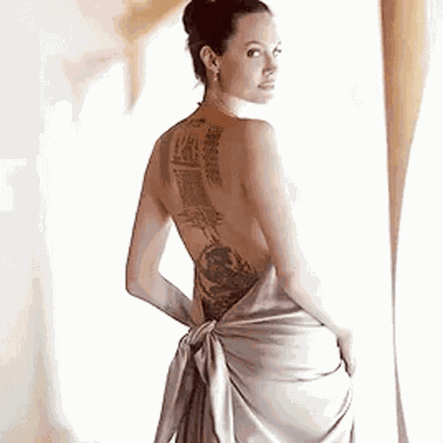 Angelina Jolie Sedutora GIF