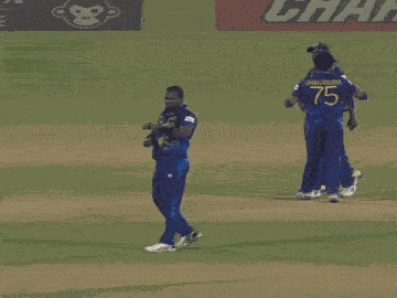Angelo Mathews Shakib Al Hasan GIF