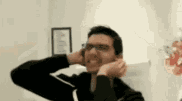 Anish Anish Giri GIF