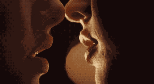 Annjeeucuk1 GIF