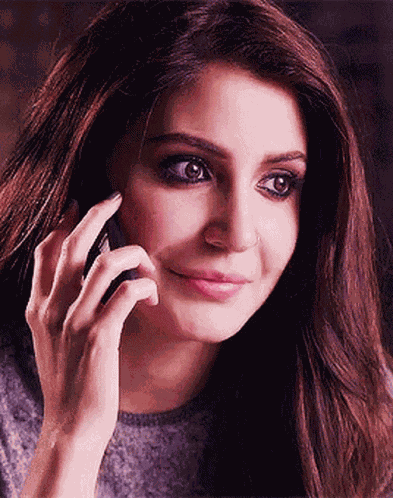 Anushka Sharma Indian Actress GIF