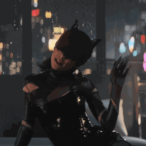 Ariana Grande Barbiaminaj GIF