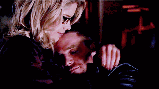 Arrow Oliver Queen GIF