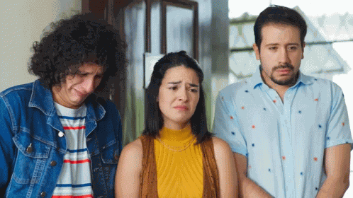 Asustados Enchufe Tv GIF