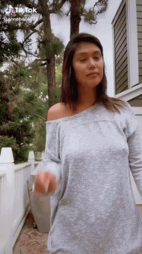 Ayrizz GIF