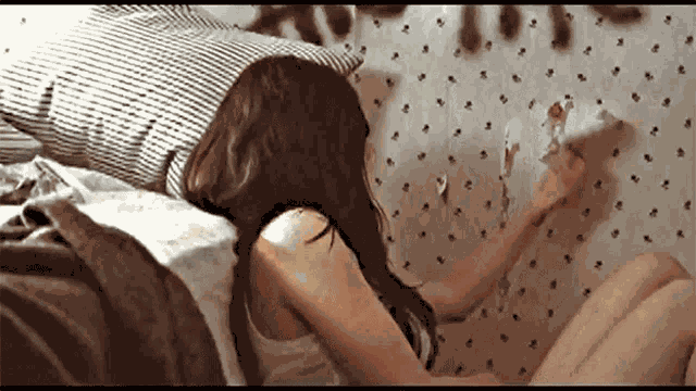 Bethamphetamine Avril Lavigne GIF