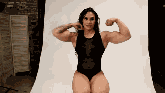 Big Girl Herbiceps GIF