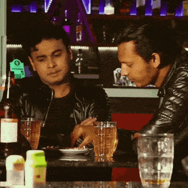 Bollywood Meme Nasha Jurm Aur Gangsters GIF