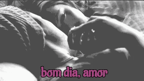 Bom Dia Meu Amor / Casal Deitado / Mãos Dadas GIF
