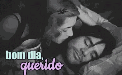 Bom Dia Querido / Brilho Eterno De Uma Mente Sem Lembranças  / Beijo / Casal / Namorados GIF