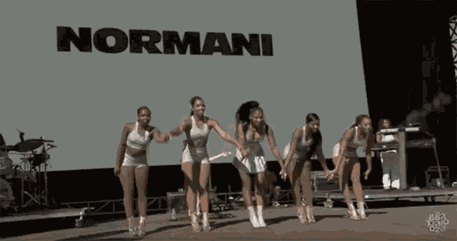 Bow Take A Bow GIF