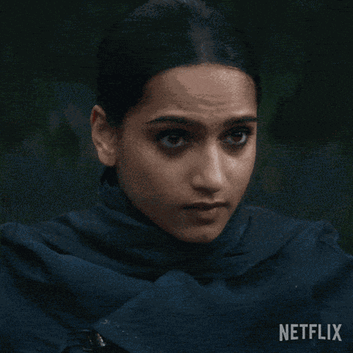 Bowing Down Inej Ghafa GIF