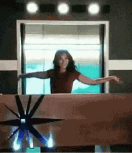Carlos Valdes Keiynan Lonsdale GIF