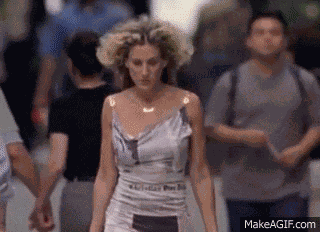 Carrie Bradshaw GIF