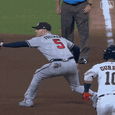 Catching The Ball Major League Baseball GIF