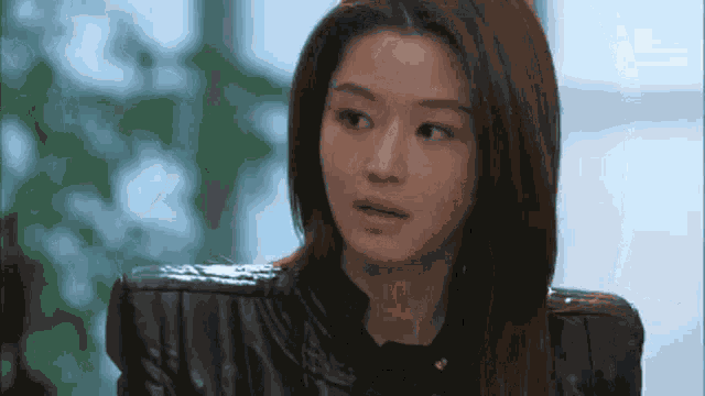 Cheon Song Yi Jun Ji Hyun GIF