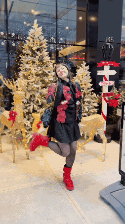 Christmas Is Coming Christmas Hype GIF