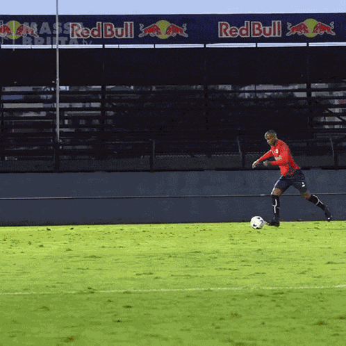 Chute Pro Gol Redbull Bragantino GIF