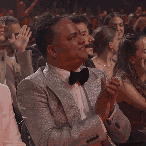 Clapping Bravo GIF