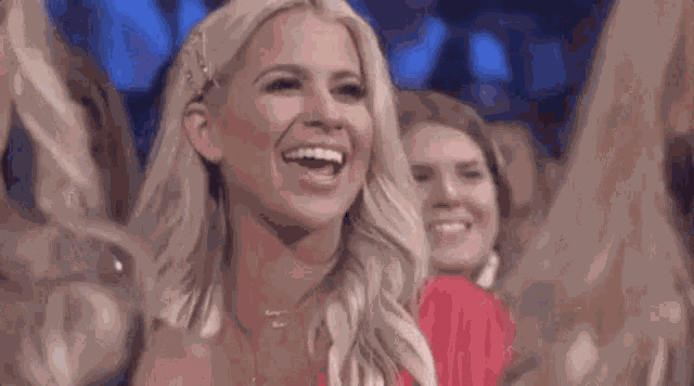 Clapping Cmt Music Awards GIF