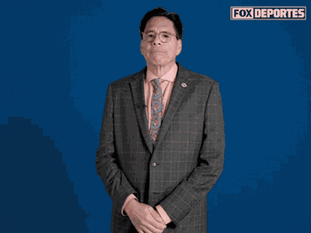 Clapping Sir John Laguna GIF