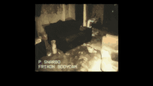 Couches Pragg Snarbo GIF