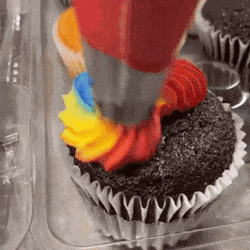 Cupcakes Icing GIF