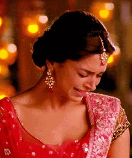 Deepika Padukone Naina Talwar GIF
