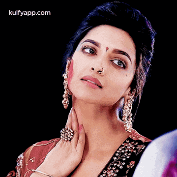 Deepika.Gif GIF