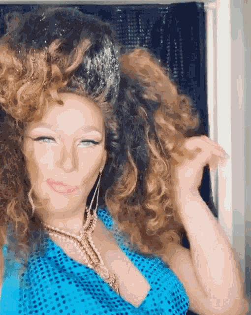 Dolly Partman Sassy GIF