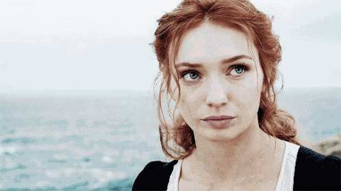 Eleanor Tomlinson English Actress GIF