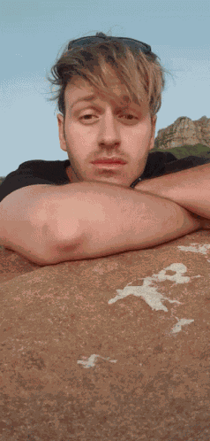 Ernich Sad GIF